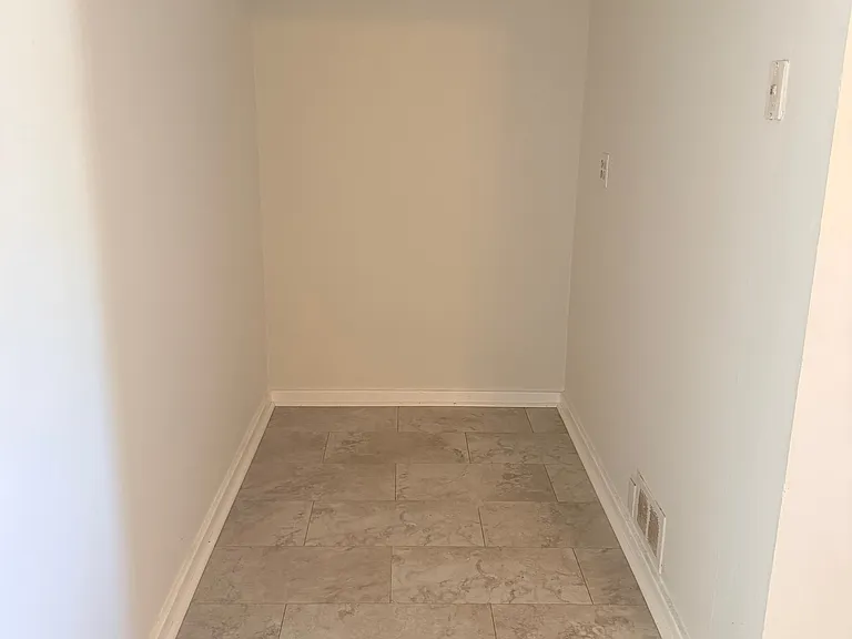 75 Cobb St — Photo 6