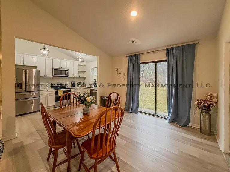 5819 Woodrock Ct — Photo 11