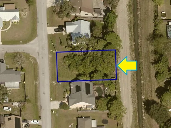 1385 Dallam Ave NW, Palm Bay, FL 32907