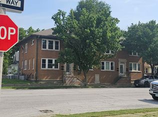 2042-2046 W 4th St., Davenport, IA 52802