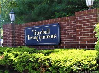255 Mayfield Dr #255, Trumbull, CT 06611