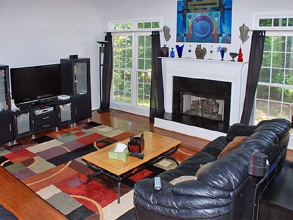 5th image of 91 Tall Timbers Cir