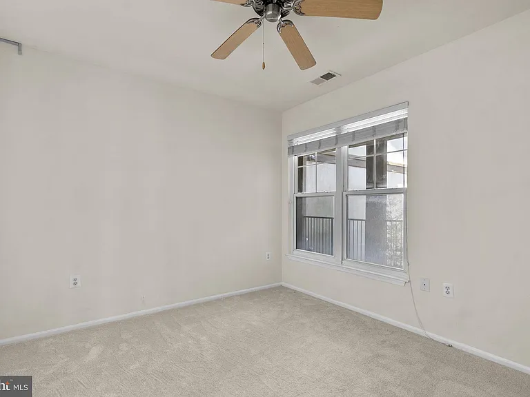 11800 Old Georgetown Rd #1315 — Photo 31