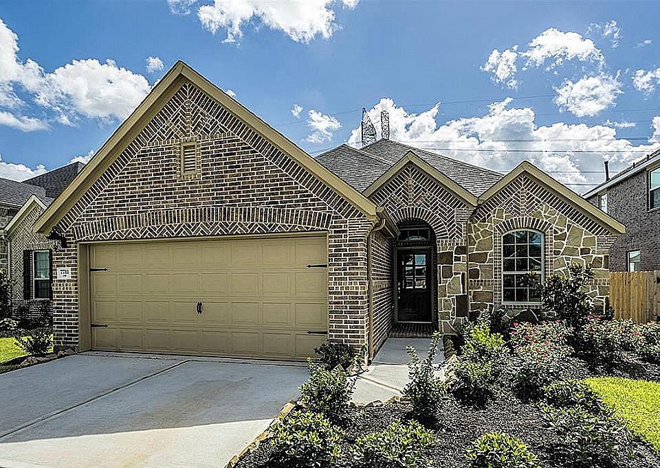 1st image of 7711 Collina Landing Trl