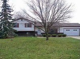 3046 Ready Rd, South Rockwood, MI 48179