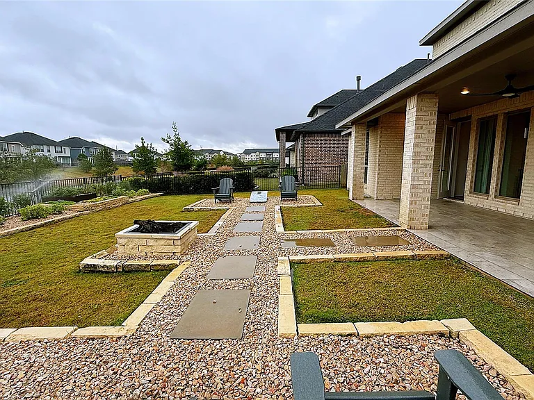 5603 Logan Ridge Ln — Photo 41