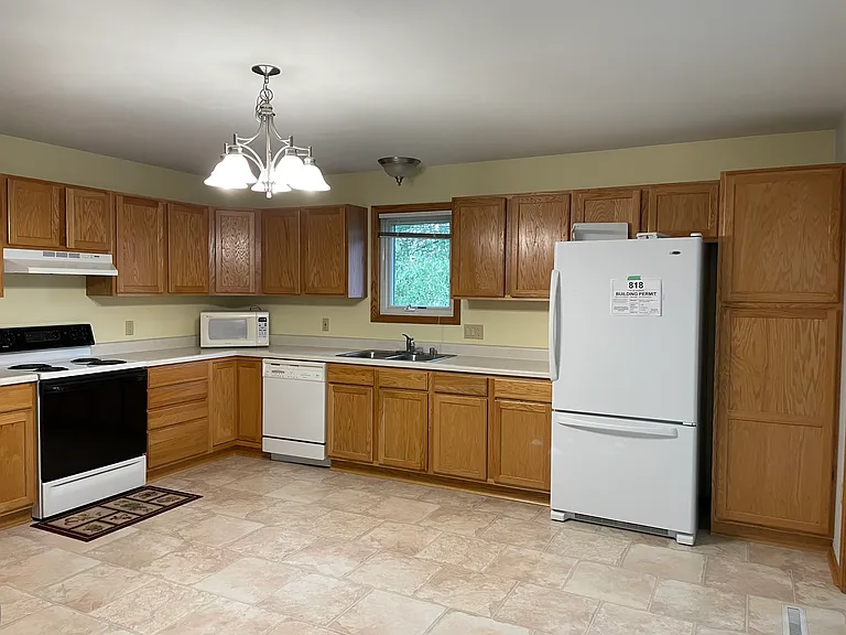 818 Twin Pines Dr — Photo 14