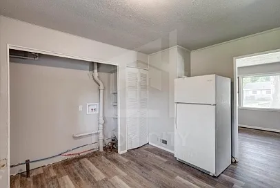7315 E 53rd St — Photo 10
