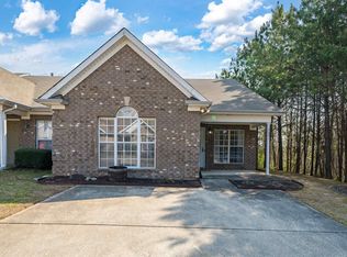 3001 Summit Ln, Fultondale, AL 35068