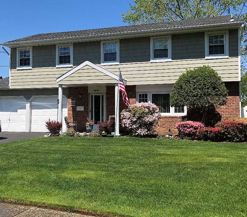 1st image of 55 Andover Dr