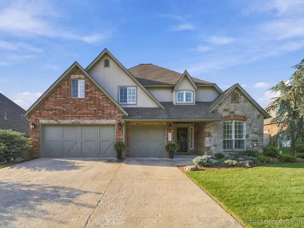 7407 E Galveston Pl, Broken Arrow, OK 74014