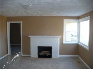 701 S Bluff Ave, Wichita, KS 67218