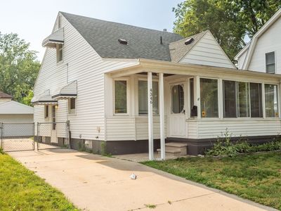 4346 Biddle St, Wayne, MI, 48184