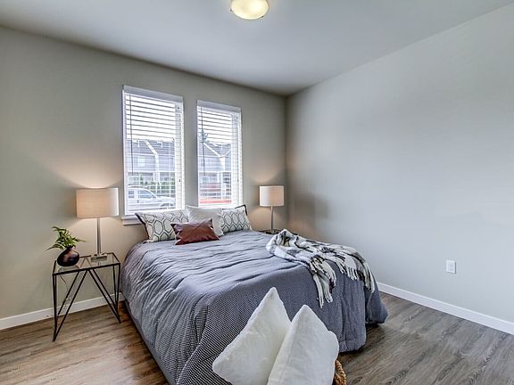 5th image of 399 NE 79th Ave #398/202