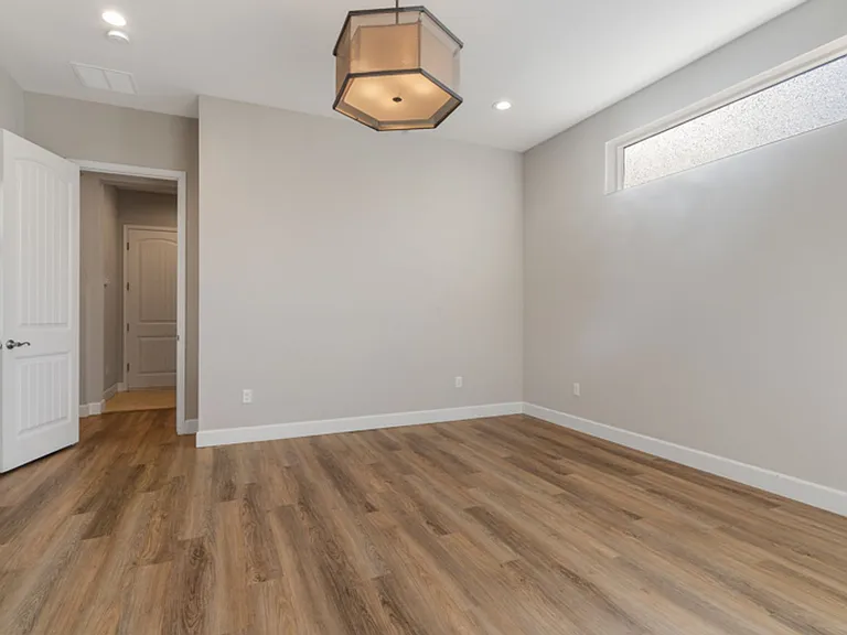 2221 Paint Horse Dr — Photo 7