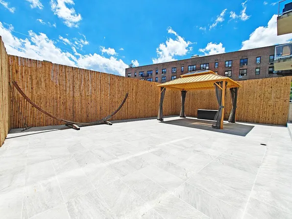 390 Kings Hwy APT 2B, Brooklyn, NY 11223