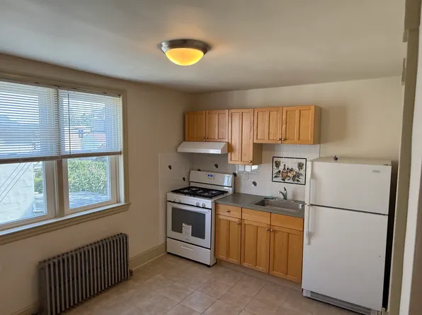 336 Coates St, Bridgeport, PA