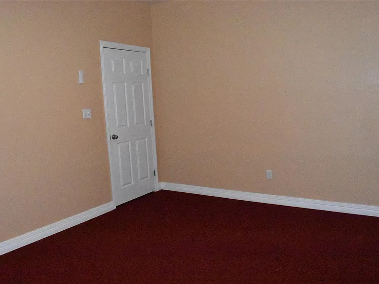 8535 Parkette Dr — Photo 22