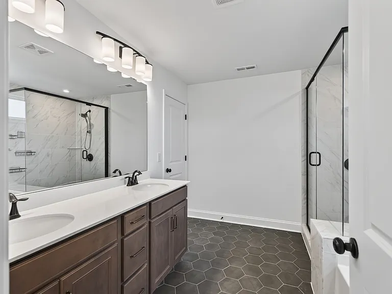 12216 Hollinhope Dr — Photo 46