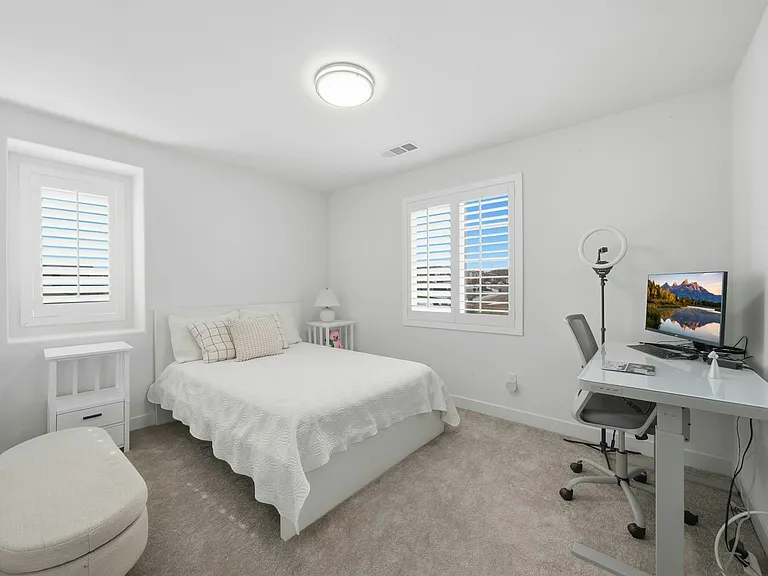 30994 Douglas Crest Cir — Photo 23