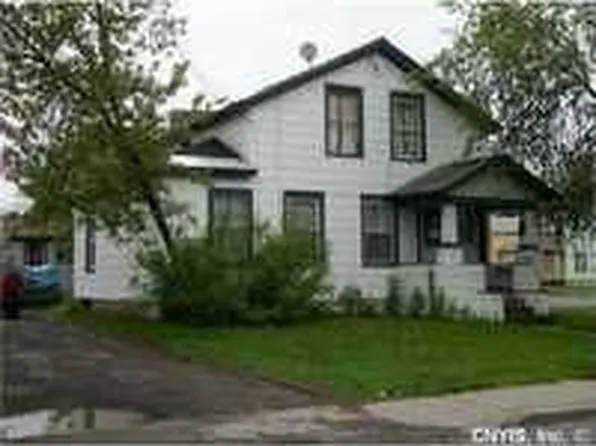 402 Stone St, Watertown, NY 13601