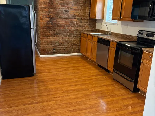 2410 3rd Ave, Watervliet, NY 12189