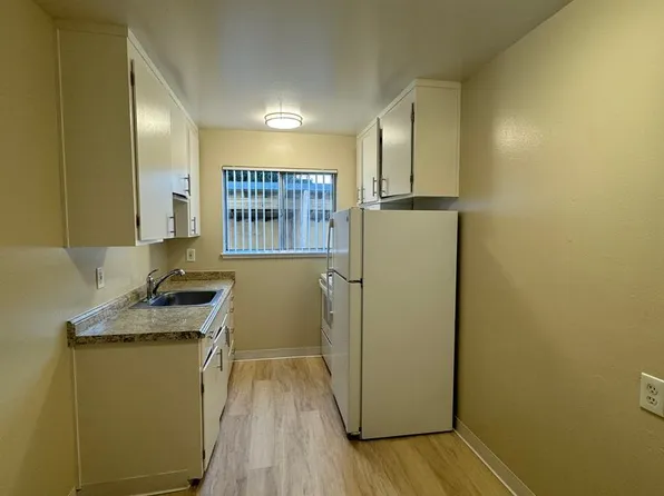 925 N Bayshore Rd W APT 7, San Jose, CA 95112