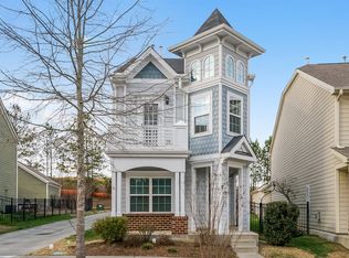 1653 Main Divide Dr, Wake Forest, NC 27587