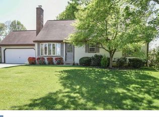 11 Carousel Ct, Wilmington, DE 19808