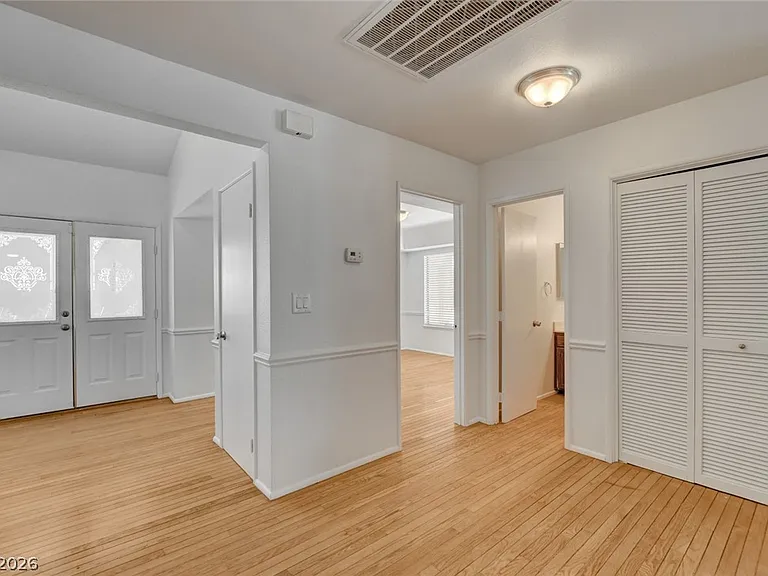 804 Glen Abbey Cir — Photo 11