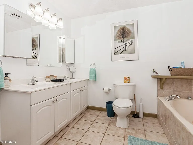 9938 Sandra Ln — Photo 19
