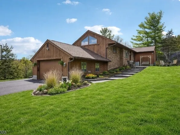 5 Bucky Ln, Vernon Twp., NJ 07462