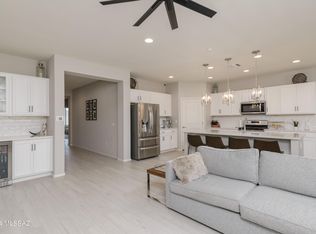 13935 E Silver Pine Trl, Vail, AZ 85641