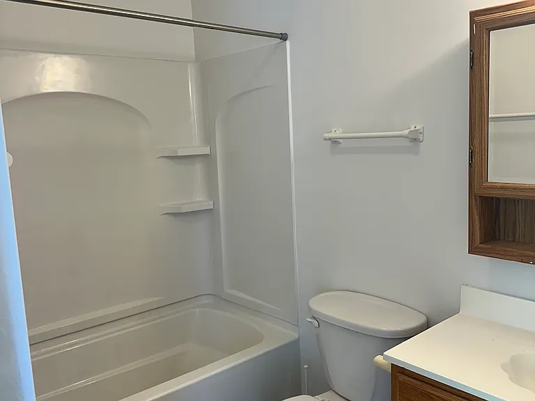 1615 McGuire Ct — Photo 10
