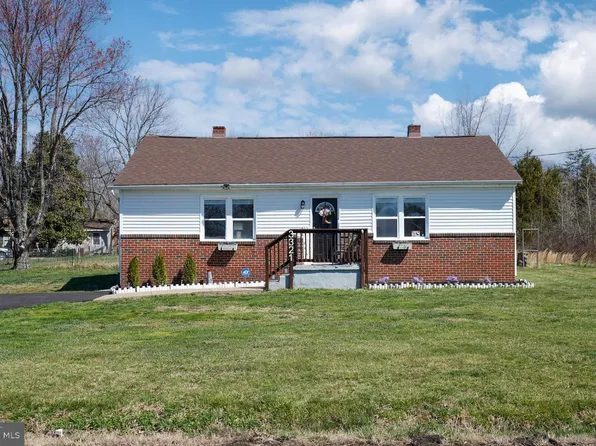 3321 Summit Crossing Rd, Fredericksburg, VA 22408