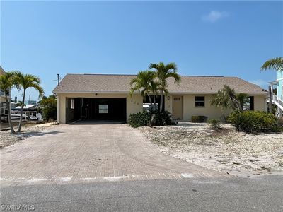 226 Donora Blvd, Fort Myers Beach, FL, 33931