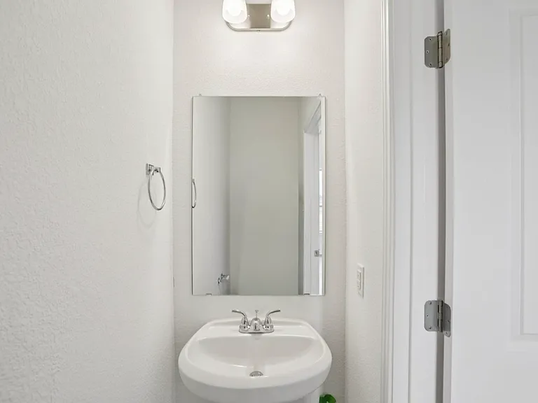 6409 Mary Lewis Dr — Photo 12