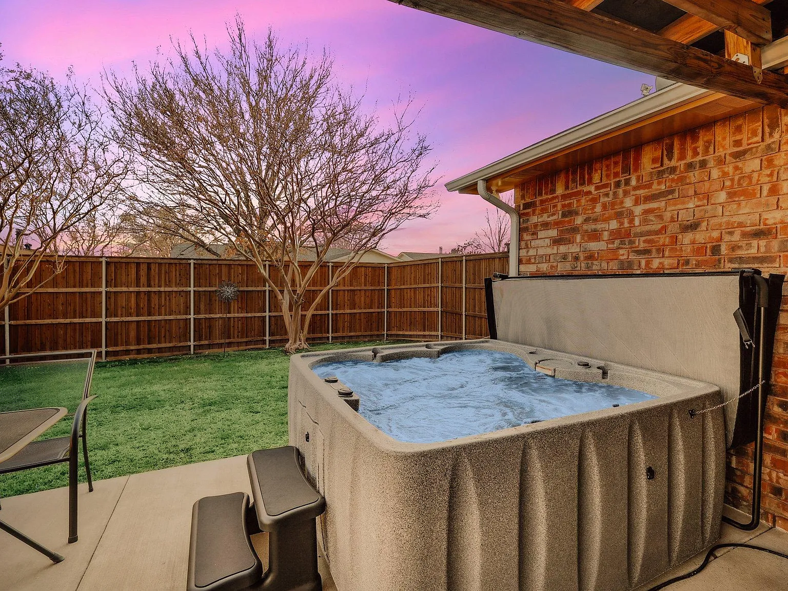 4 bed, 2131 sqft, $7,500 — Photo 3