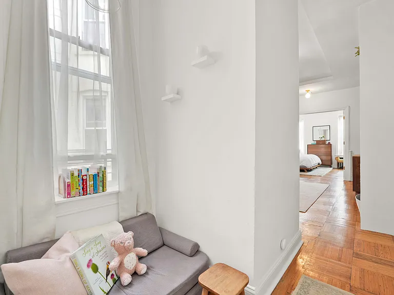 568 Saint Marks Ave #2B — Photo 11