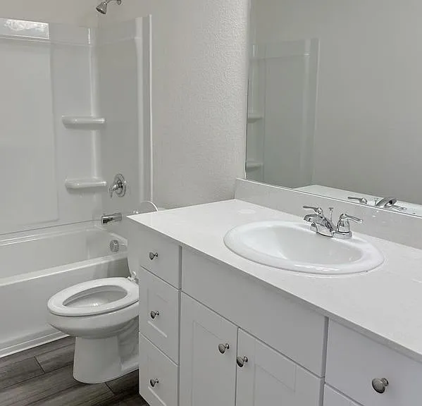 2013 Hancock Cir — Photo 18
