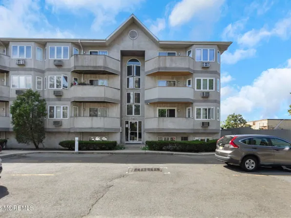 776 N 6th Street #C12, Newark, NJ 07107