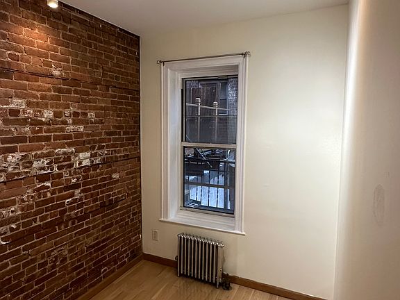 5th image of 380 3rd Ave #13