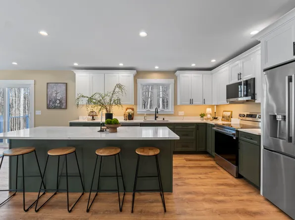 33 Riley Ridge Lane, Litchfield, ME 04350