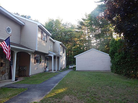 2nd image of 3 Queensway
