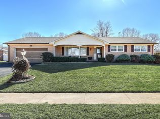 2750 Carnegie Rd, York, PA 17402