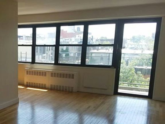 2nd image of 341 10th St #6