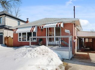 116 Lord Roberts Dr, Toronto, ON M1K 3W8