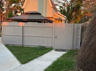 3222 W Clinton Cir, Tampa, FL 33614