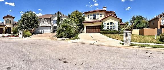 3rd image of 1712 Camino Viejo