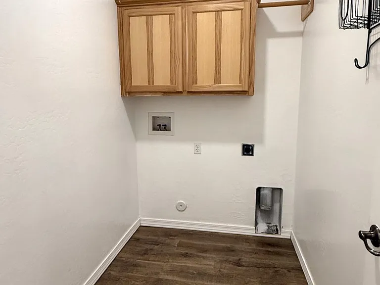 85 S Hillcrest Dr — Photo 13